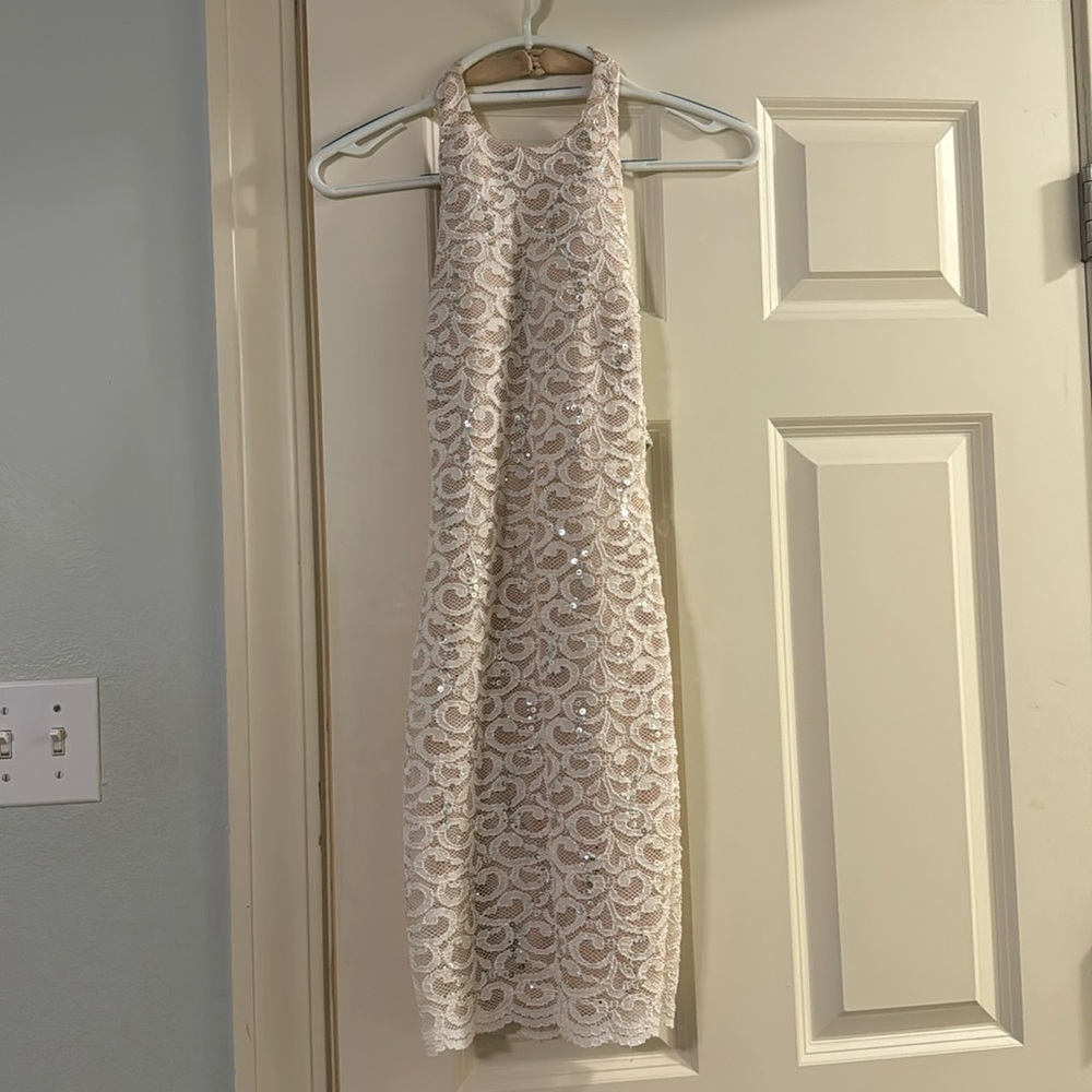 White and crème sparkly dress size 5/6